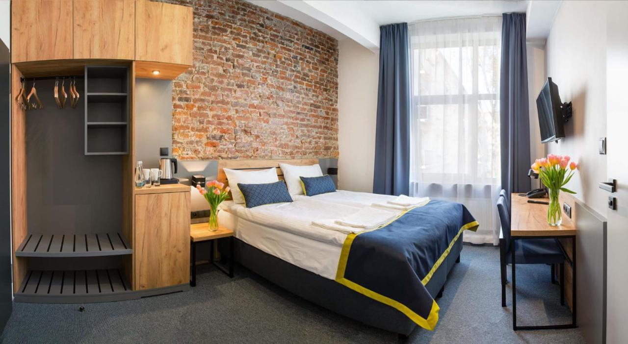 Hotel Mokotow ワルシャワ エクステリア 写真