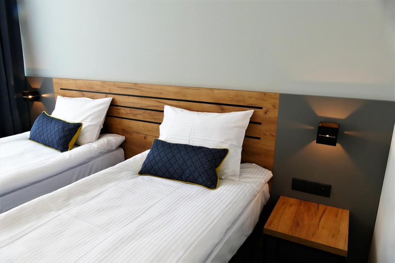 Hotel Mokotow ワルシャワ エクステリア 写真